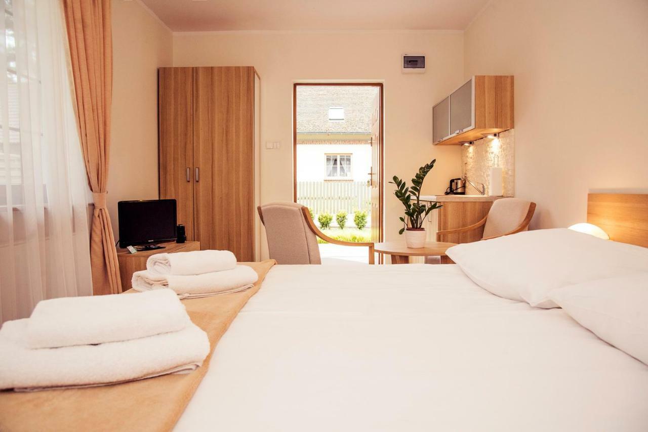 Urlop Przy Wydmach Appartement Międzywodzie Buitenkant foto