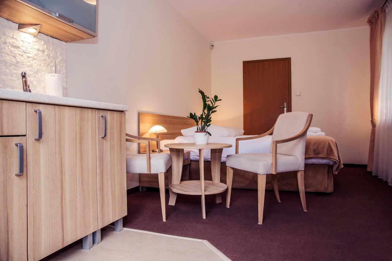 Urlop Przy Wydmach Appartement Międzywodzie Buitenkant foto